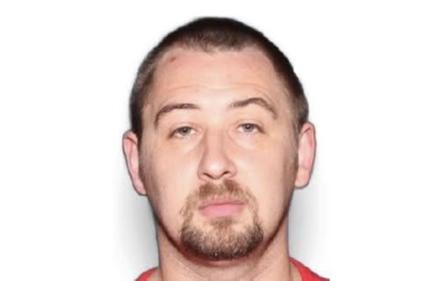 Quadruple Murder Suspect Captured After Weeklong Manhunt in Tennessee