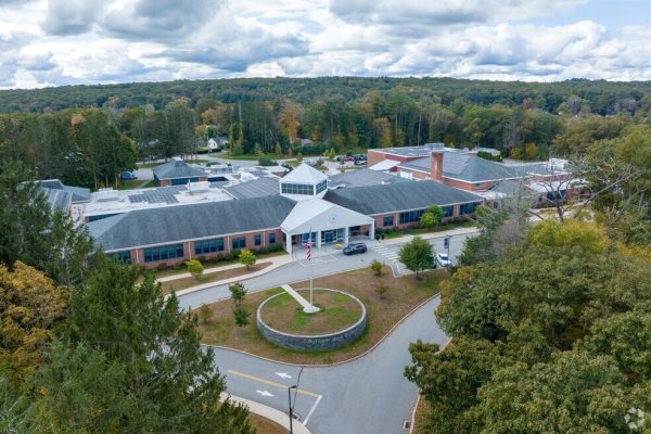 Heavy police response at Putnam County school