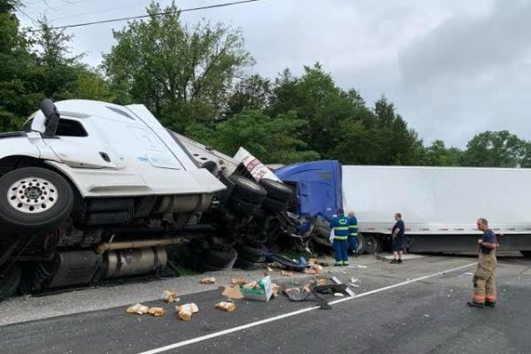 Truck crash leaves road closed in Buffalo Valley