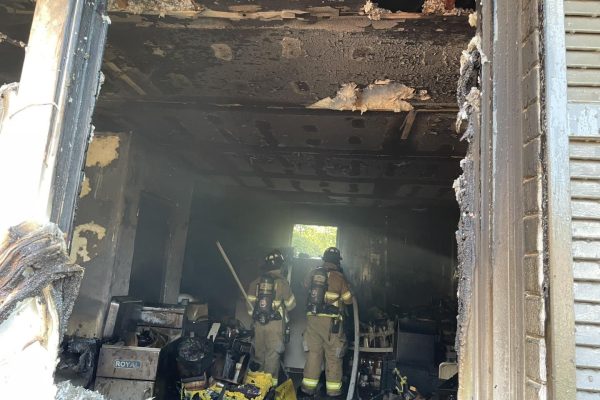 Smyrna firefighters contain house fire to garage