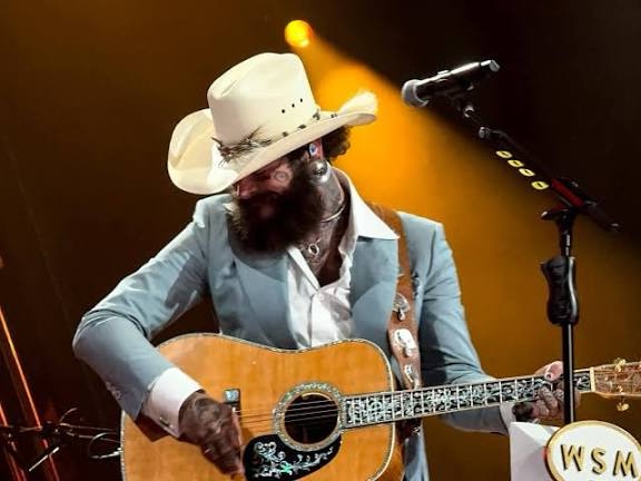 Post Malone brings surprise show to Broadway